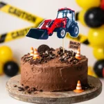 traktor cerveny 2 torta dekorácie, ozdoba zápich na tortu k narodeninám